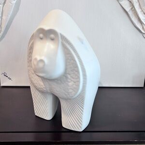 RARE Jonathan Adler White Gorilla Menagerie Sculpture Pottery Figurine Baboon
